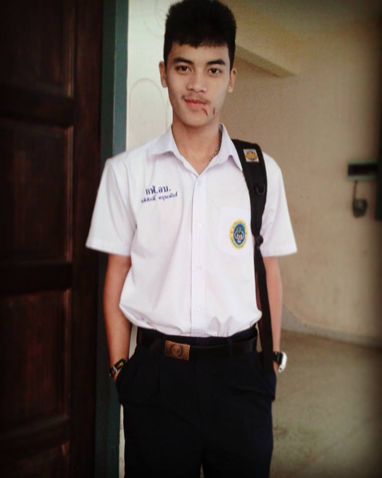 หนุ่มๆ นร.รร.กีฬา # 97