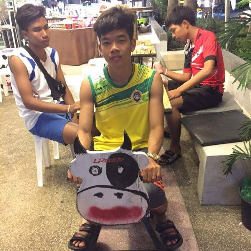 หนุ่มๆ นร.รร.กีฬา # 98