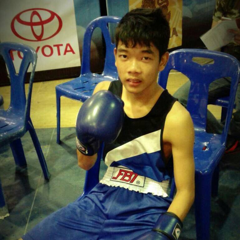 หนุ่มๆ นร.รร.กีฬา # 98