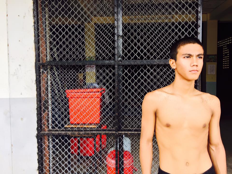 หนุ่มๆ นร.รร.กีฬา # 99