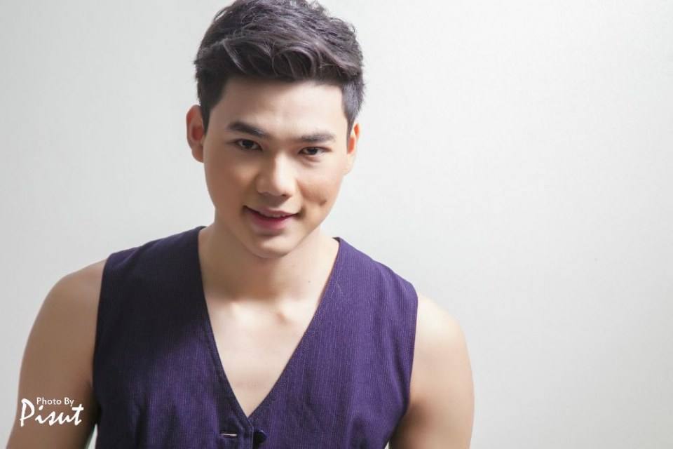 ฮาร์ท ปรีชา  สูง 184 ซม อายุ 20 ปี  การศึกษา วิทยาลัยเทคนิกพิจิตร  Page FB/ I-U Prince  ไอยูปริ๊นซ์  FB/  Precha Ladda