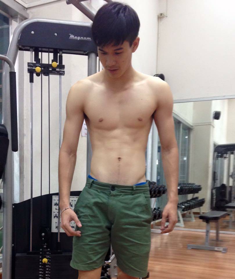 ตี๋ขาวจั๋ว