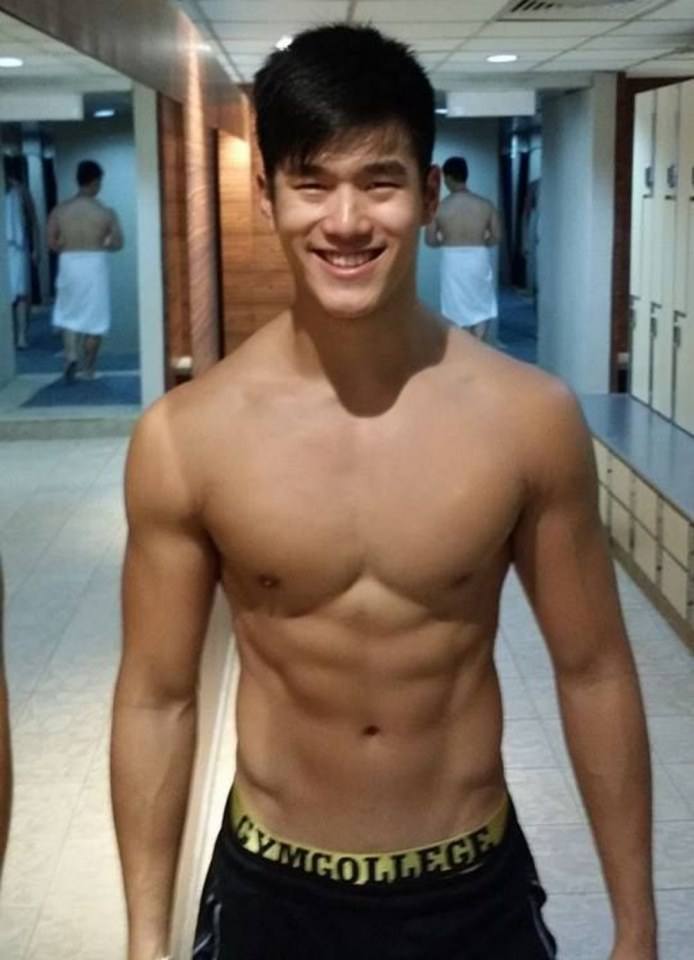 [OMGBoy003][18+] อาตี๋มาเลเชีย ที่มีจุดเด่นที่ความสมบูรณ์ของรูปร่าง ความหนา แผงท้อง นมน้ำตาลหวานปาก มองเป็นจุดแล้วกระตุกน้องชาย สุดยอดเลยครับ
