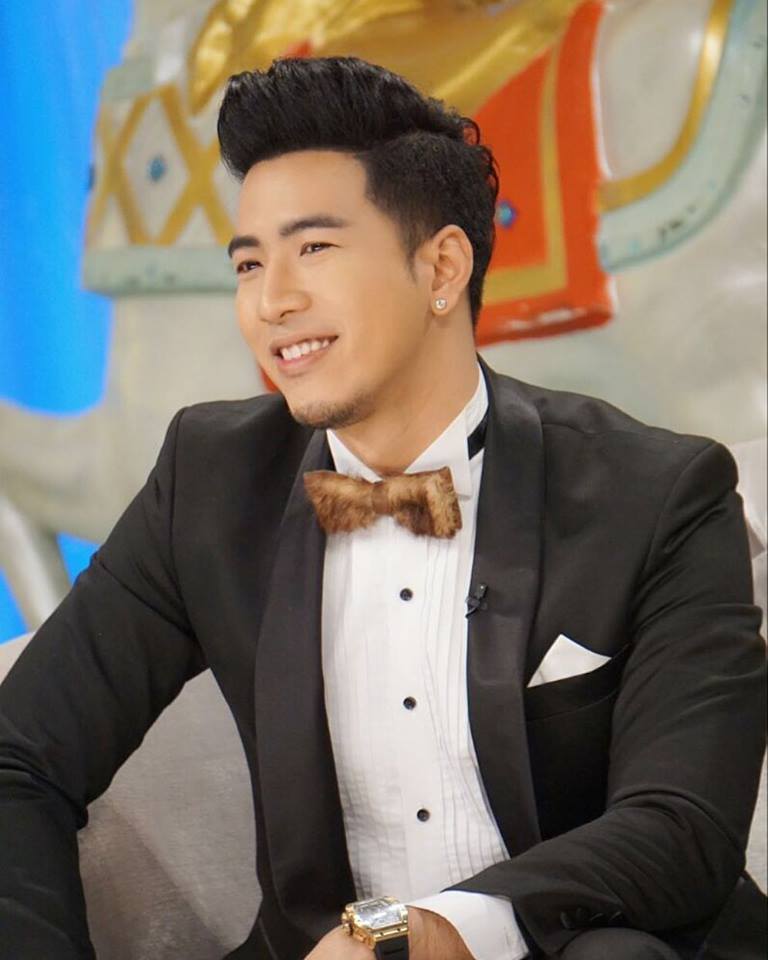 โอยยพี่เวียร์กะเพื่อนๆ