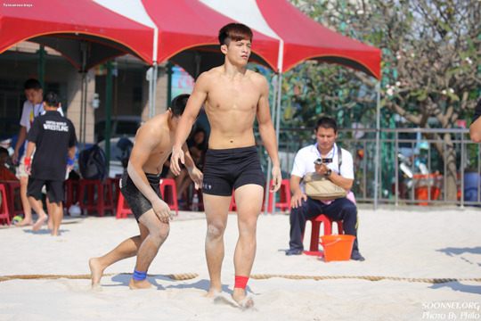 หล่อบ้างน่ารักบ้าง ๒๔