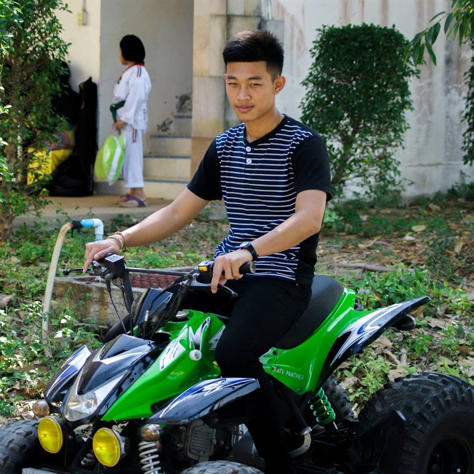 กรุบกริบ # 102