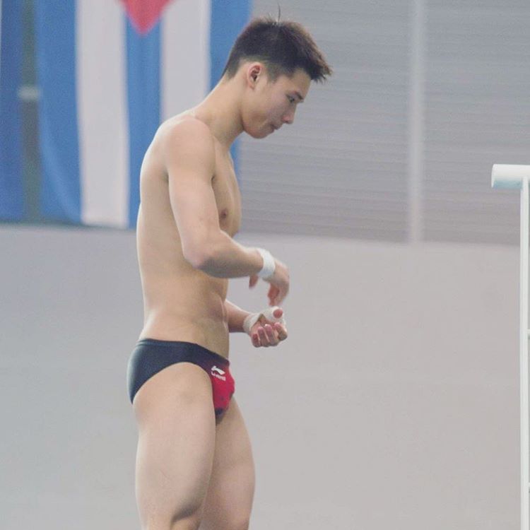 Chen Aisen นักกระโดดน้ำรูปร่างดี sexy สมส่วน