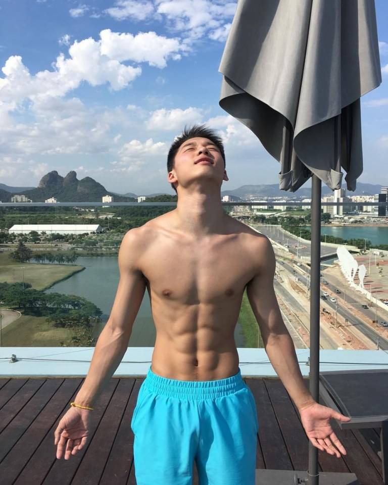 Chen Aisen นักกระโดดน้ำรูปร่างดี sexy สมส่วน
