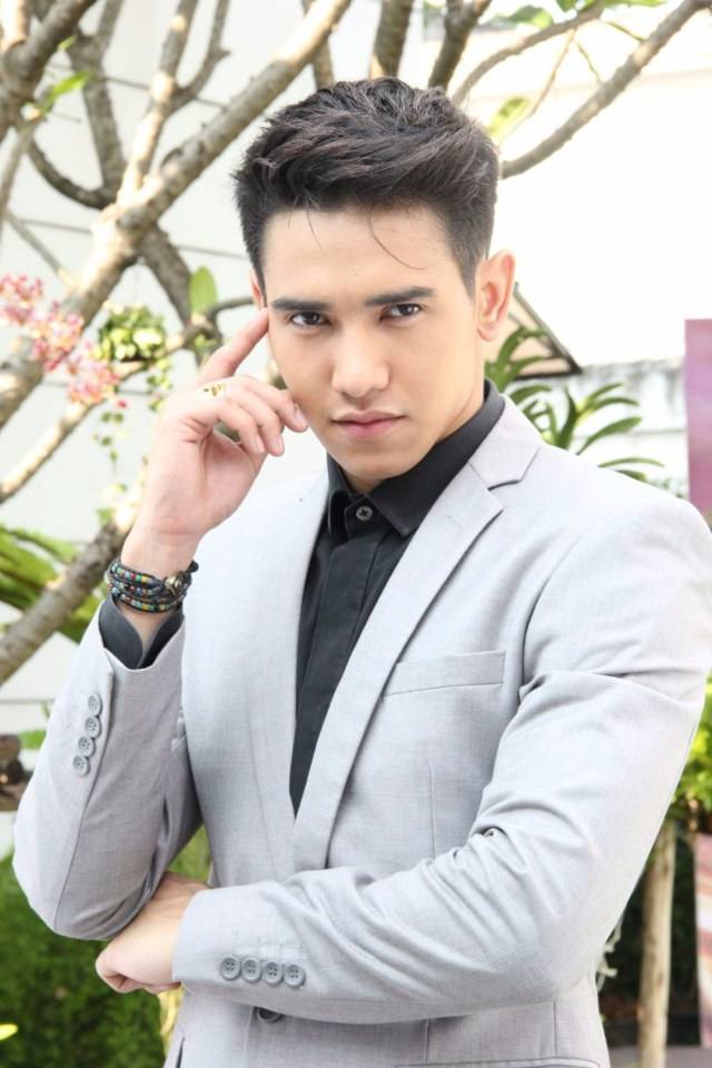 "โอ้ว มาย ก๊อต!" จิรายุ
