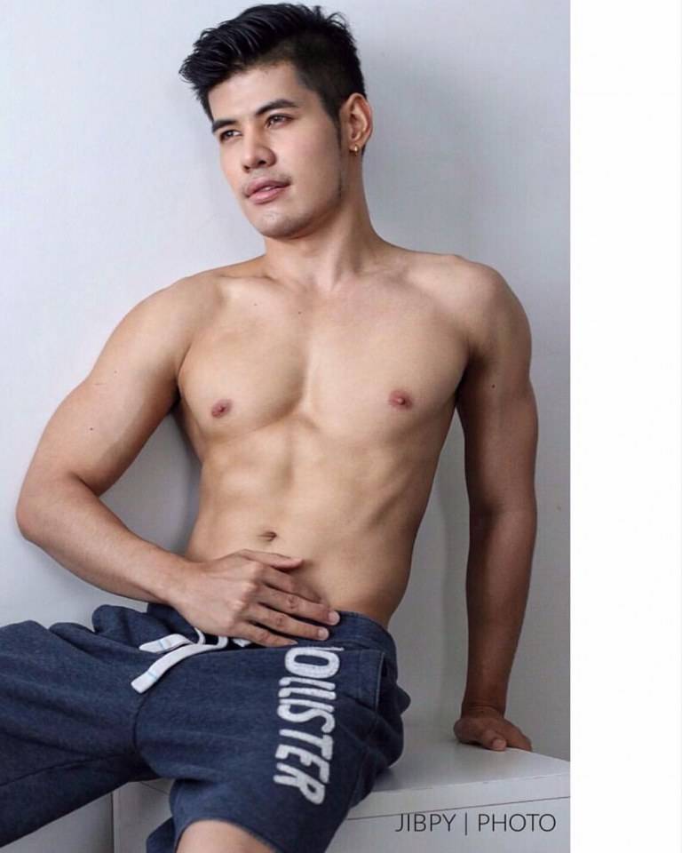 เย้ายวนชวนเลีย