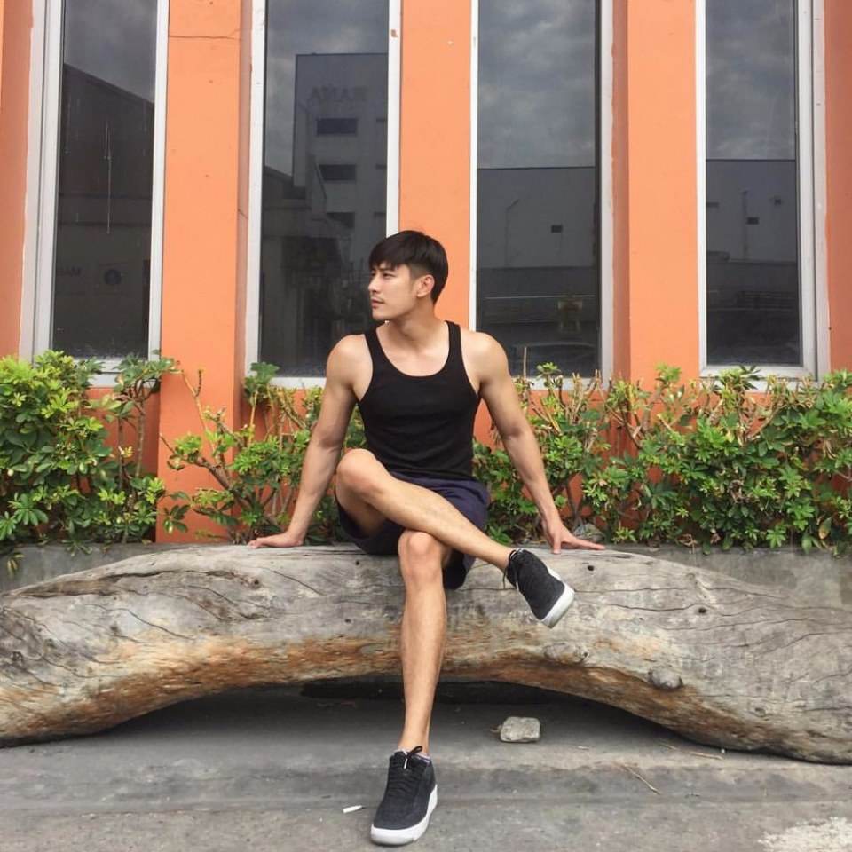 อ้ายเคน ทศพล
