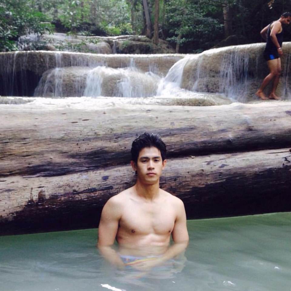 "อยากดูดนม"