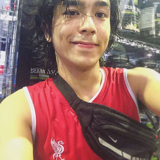 ส่องหนุ่มหล่อเซอร์ "ทอมมี่ สิทธิโชค" รับบท บุญทิ้ง "ตำนานสมเด็จพระนเรศวรมหาราช เดอะซีรีส์"