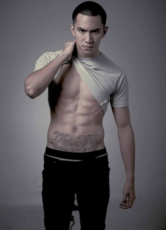 [ต้องแตก][ฉ18+][018] หนุ่ม TimeThai ที่หลายๆ คนคงจำได้ถึงการเปลี่ยนแปลงของเขา ปัจจุบันเขามาพร้อมกับความคมเข้มของใบหน้า ไรขนที่ลากยาว และจิตนาการณ์แห่งความสยิว
