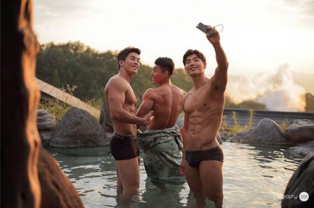 Buffet หนุ่มหล่อ ตุงๆๆดีต่อใตมากกได้หมด ถ้าสดชื่น