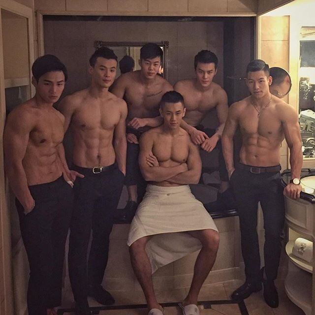 Buffet หนุ่มหล่อ ตุงๆๆดีต่อใตมากกได้หมด ถ้าสดชื่น