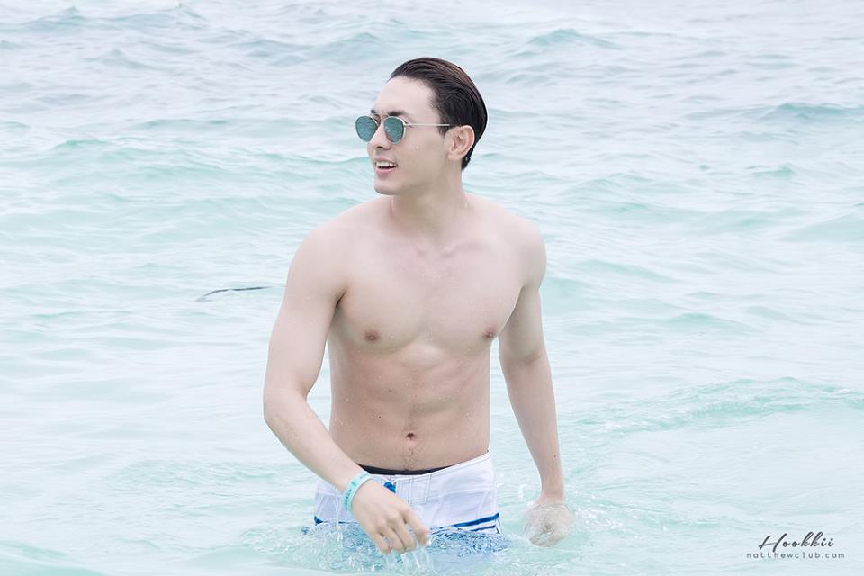 นัท ทิวไผ่งาม,หุ่นแช๊บแชบ,ขอแบบชุดกางเกงในแด่ท้อน.สุดที่ฮักของข้อย ห้ามใจบ่ไหวแล้ว...
