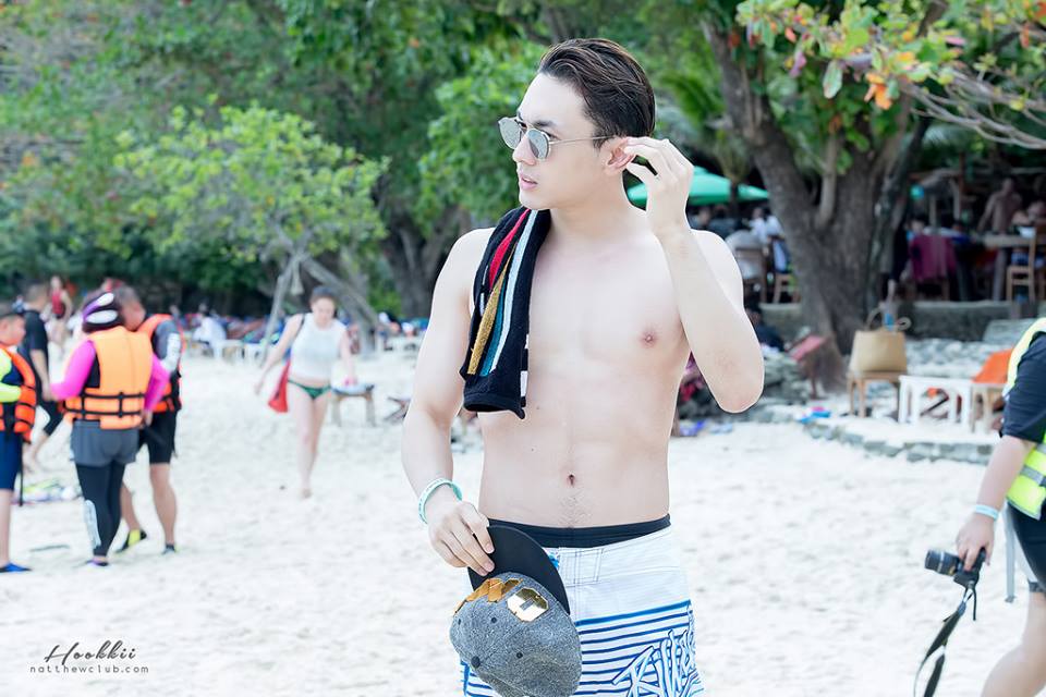 นัท ทิวไผ่งาม,หุ่นแช๊บแชบ,ขอแบบชุดกางเกงในแด่ท้อน.สุดที่ฮักของข้อย ห้ามใจบ่ไหวแล้ว...