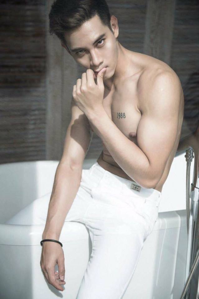 โชว์แล้วแซ่บมากกก