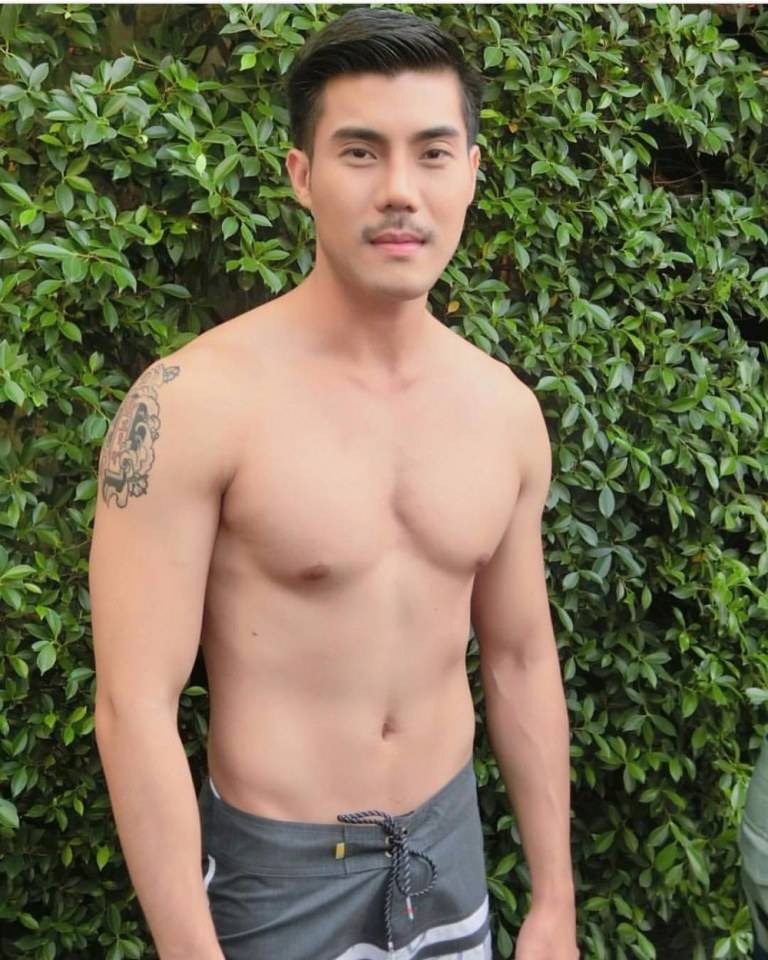 เลียซ่ะซิ รอไร