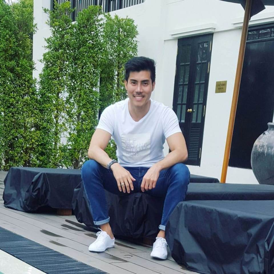 เลียซ่ะซิ รอไร