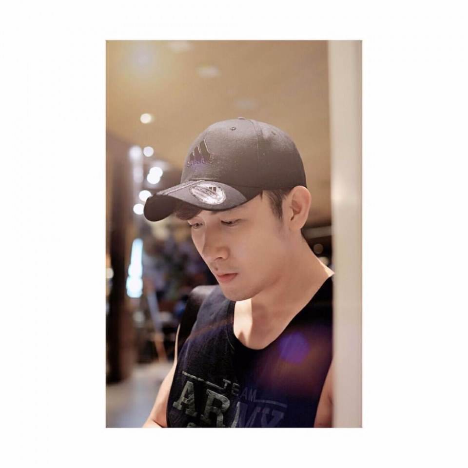 ใสๆ สไตล์โอปป้า กับ " ตูน เศวต " นายแบบประจำปก Soul Photobook