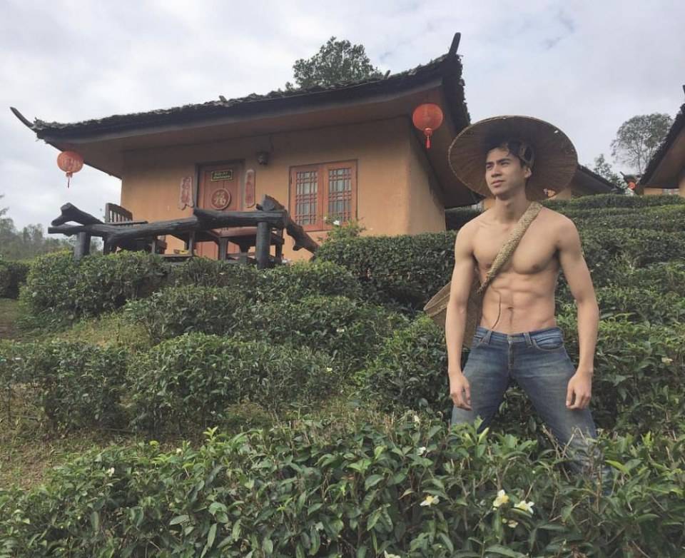 ส่องภาพ &ldquo;พอร์ช สรรเสริญ&rdquo; หนุ่มนักกีฬาฟันดาบสุดหล่อล่ำ ดาวดวงใหม่ที่ช่างภาพ &ldquo;แอร์รี่&rdquo; เตรียมปั้น!