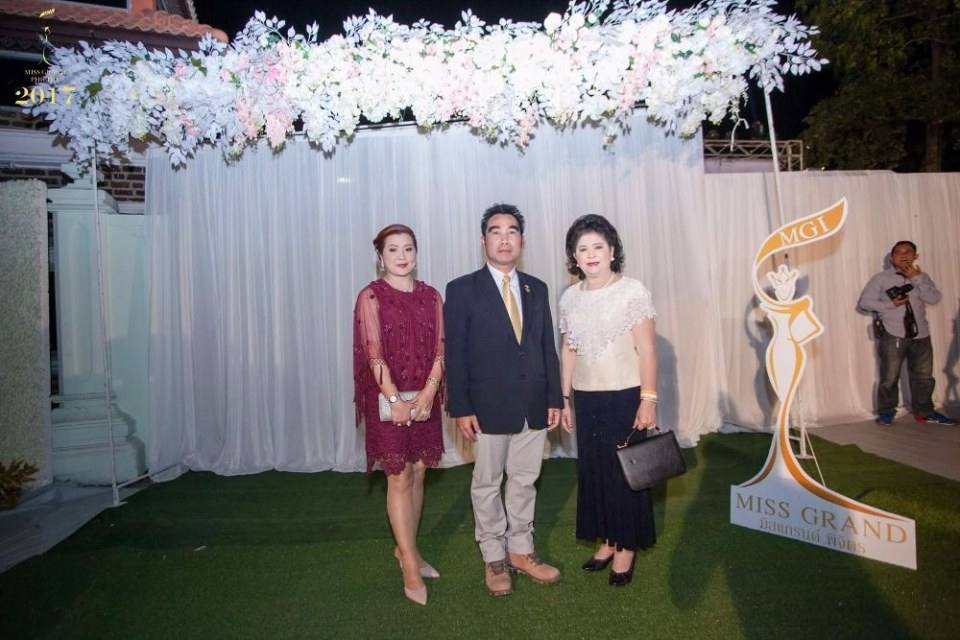 มิสแกรนด์พิจิตร 2017 อลังการงานสร้าง ไฮโซเมืองชาละวัน เต็มงาน