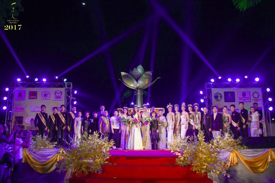 มิสแกรนด์พิจิตร 2017 อลังการงานสร้าง ไฮโซเมืองชาละวัน เต็มงาน