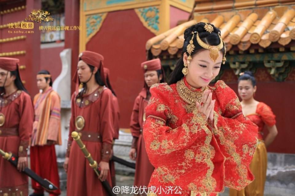 Xiang Long Fu Hu Xiao Ji Gong《降龙伏虎小济公》2016 part15