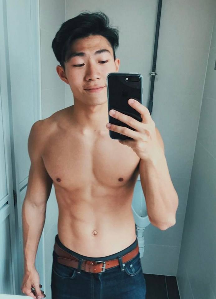 [OMGBoy012][18+] อีกหนึ่งหนุ่มตี๋นักกีฬา ที่พักความแมน หล่อ ล่ำ ความอร่อย ไว้เสริ์ฟให้อีกหลายๆ คน