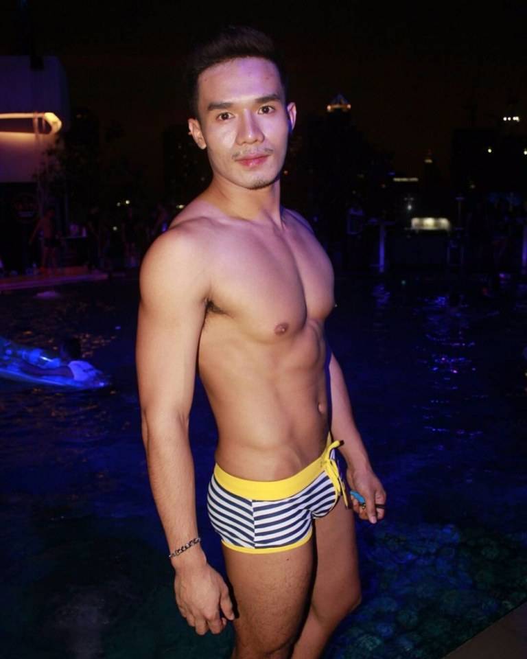 น้องป๊อป นายแบบในงาน Impulse Bangkok & Attitude present Sailor Pool Party