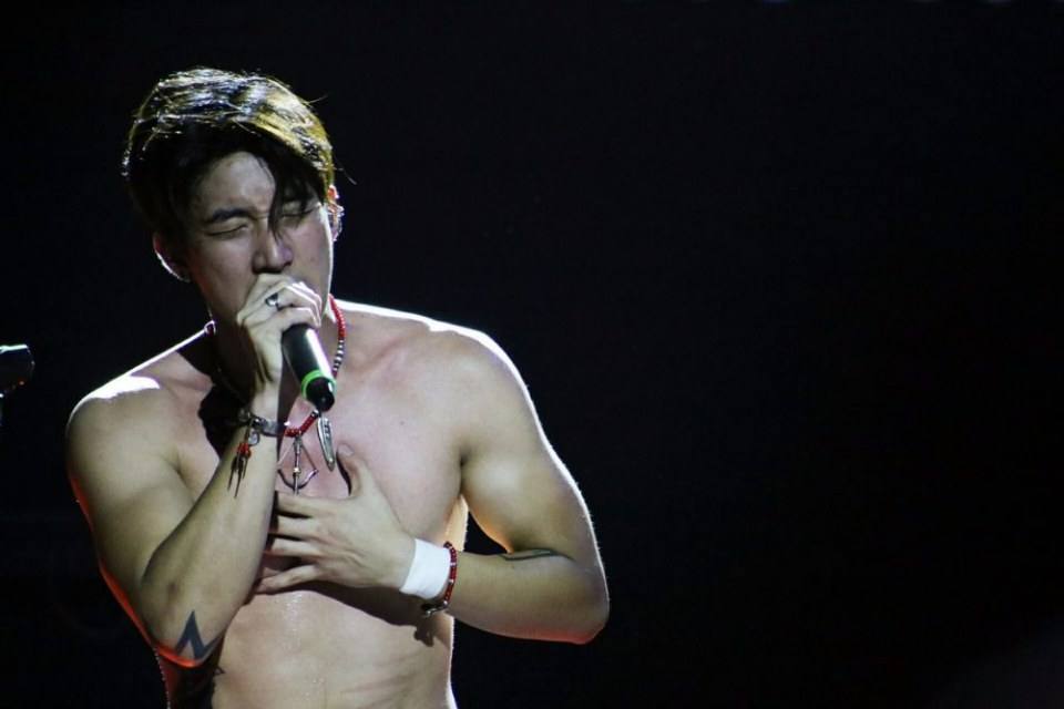 เห็นหน้าท้องร้องโอ๊ววว