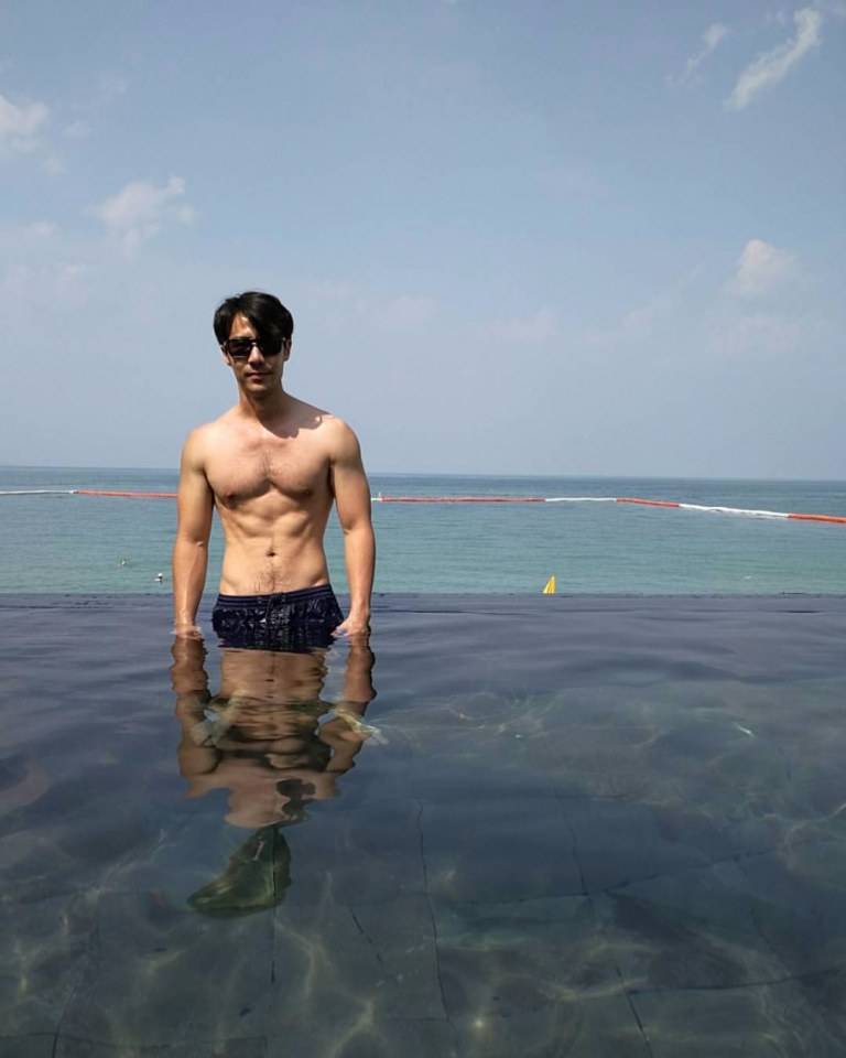 เห็นหน้าท้องร้องโอ๊ววว