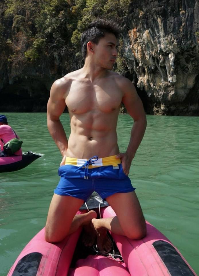 [OMGBoy014][18+] อีกหนึ่งหนุ่ม ที่น่าเลียตั้งแต่ริมฝีปาก จนถึงส่วนกลางลำตัว ฝากผลงานเอาไว้ในอ้อมใจด้วยครับ สยิวเบย แน่นมาก