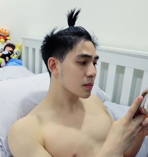 แม็ก เดอะสตาร์ โชว์ท่ายาก!! เเหก 180 องศา ขาที่ว่าขาวยังไม่เด่นเท่าปิกาจู๋ บอกเลยตุงสุดๆ