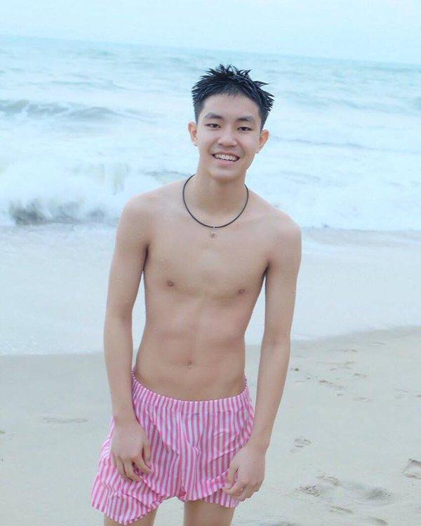 กรุบกริบ # 159