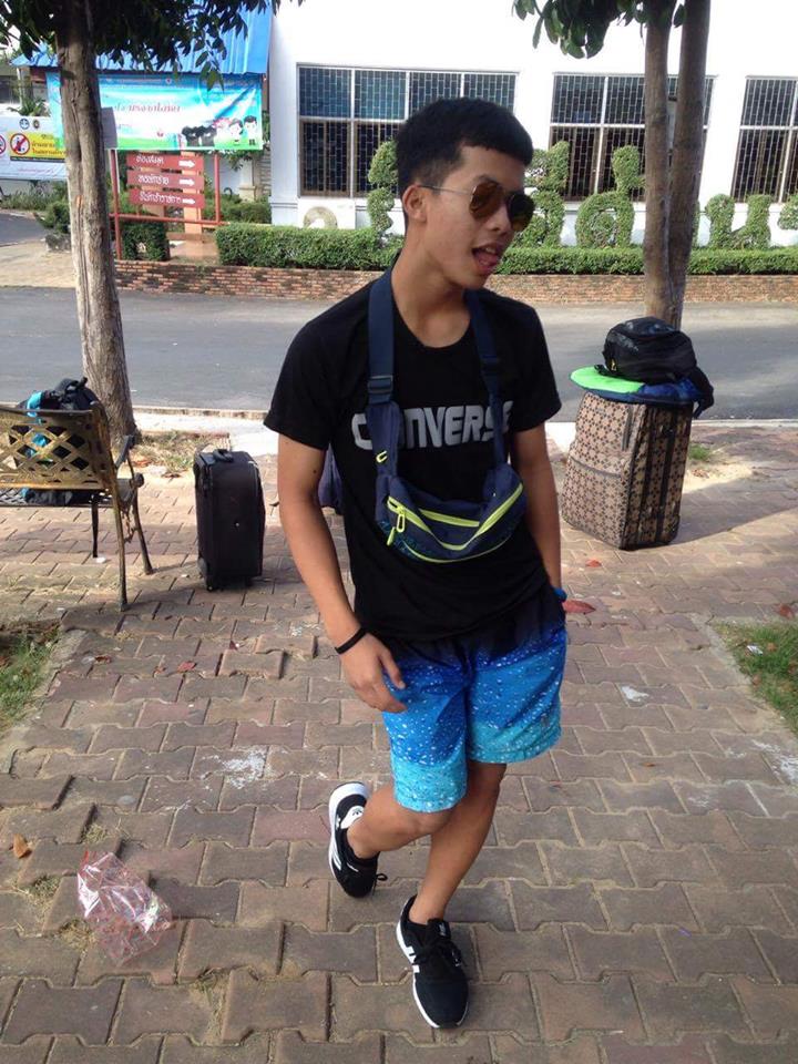 หนุ่มๆ นร.รร.กีฬา # 103