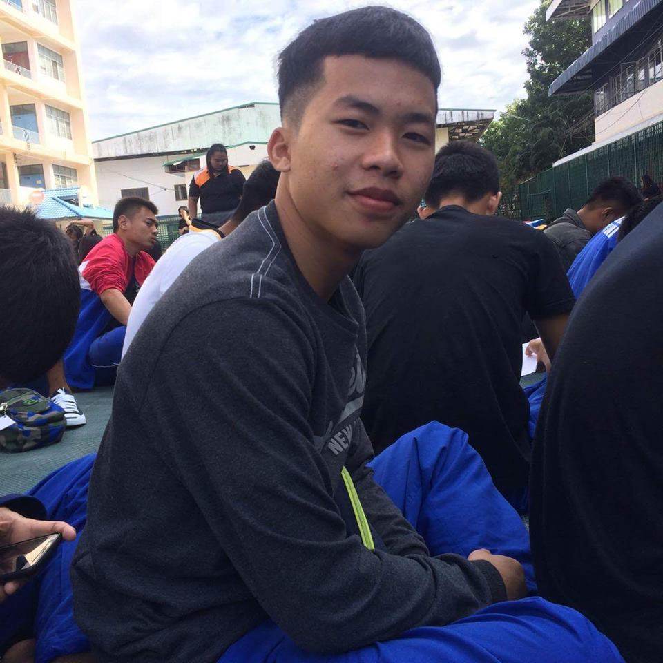 หนุ่มๆ นร.รร.กีฬา # 103