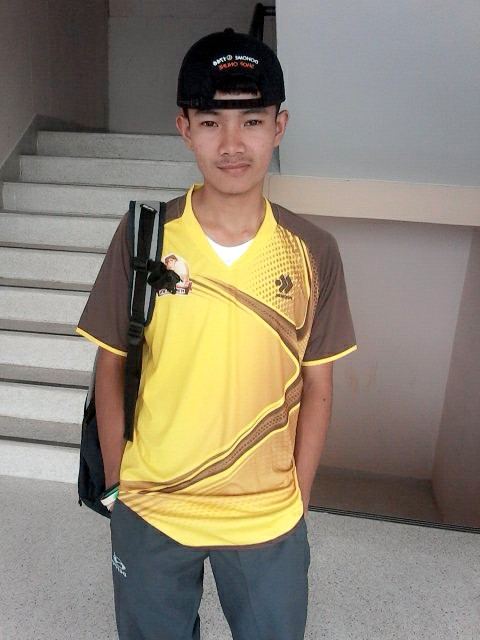 หนุ่มๆ นร.รร.กีฬา # 105
