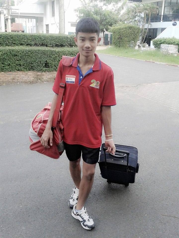 หนุ่มๆ นร.รร.กีฬา # 105