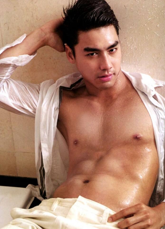 [ต้องแตก][ฉ18+][020] ฟินไปกับตี๋ขนดก เข้ม แซ่บ เพ็ชร ฐกฤต ที่ออกมามีผลงานเป็นระยะๆ ทำให้รู้สึกดีไปตามๆ กัน