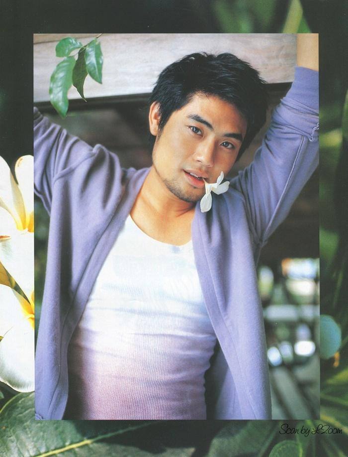 (วันวาน) เธอกับฉัน ปีที่ 21 ฉบับที่ 489 เมษายน 2547