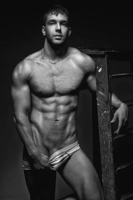 Hot guy in underwear 232