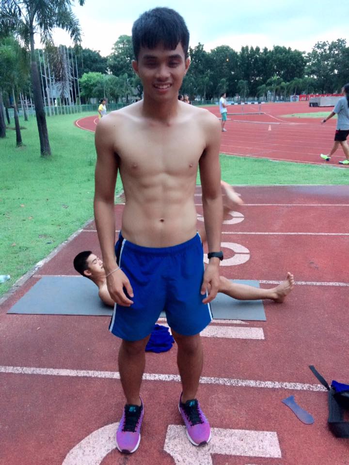 หนุ่มๆ นร.รร.กีฬา # 106