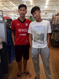 หนุ่มๆ นร.รร.กีฬา # 109
