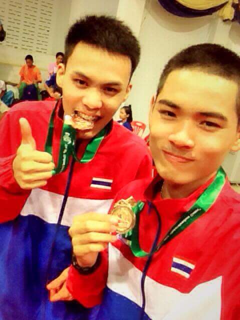 หนุ่มๆ นร.รร.กีฬา # 109