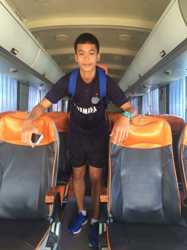 หนุ่มๆ นร.รร.กีฬา # 109