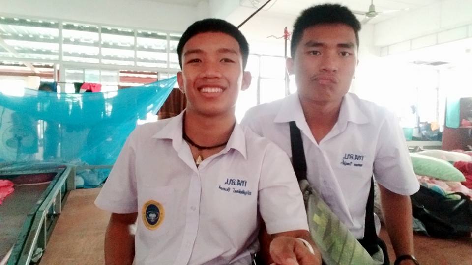 หนุ่มๆ นร.รร.กีฬา # 109
