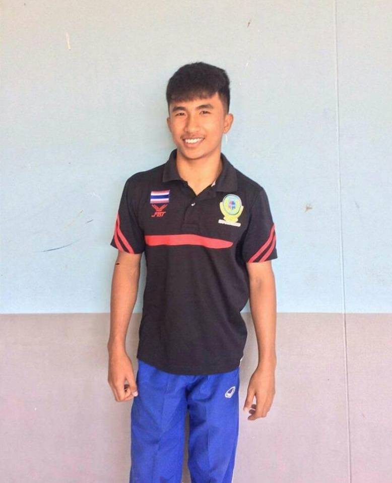 หนุ่มๆ นร.รร.กีฬา # 109